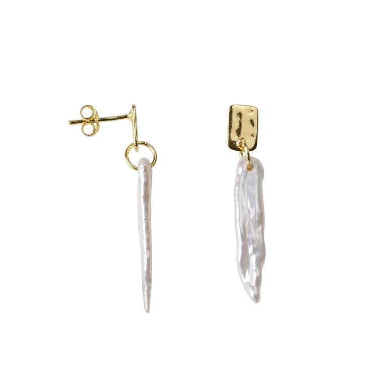 Betty Bogaers - hammerd rectangle pearl earring
