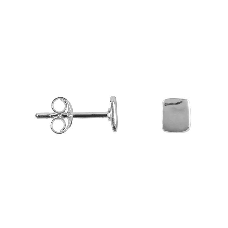 Betty Bogaers - hammered rectangle earring stud 